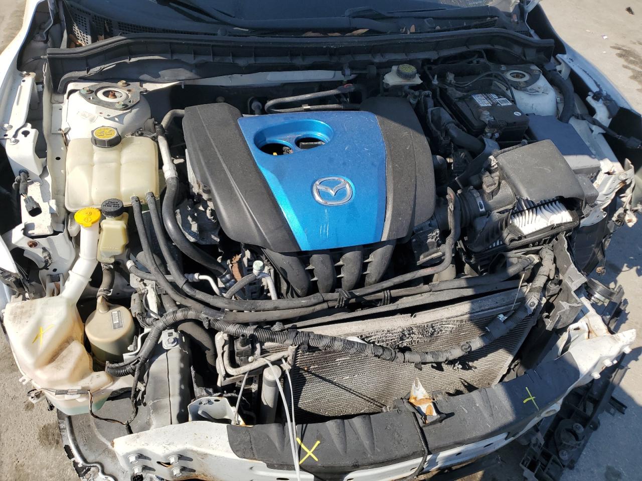 2012 Mazda 3 - Image 11