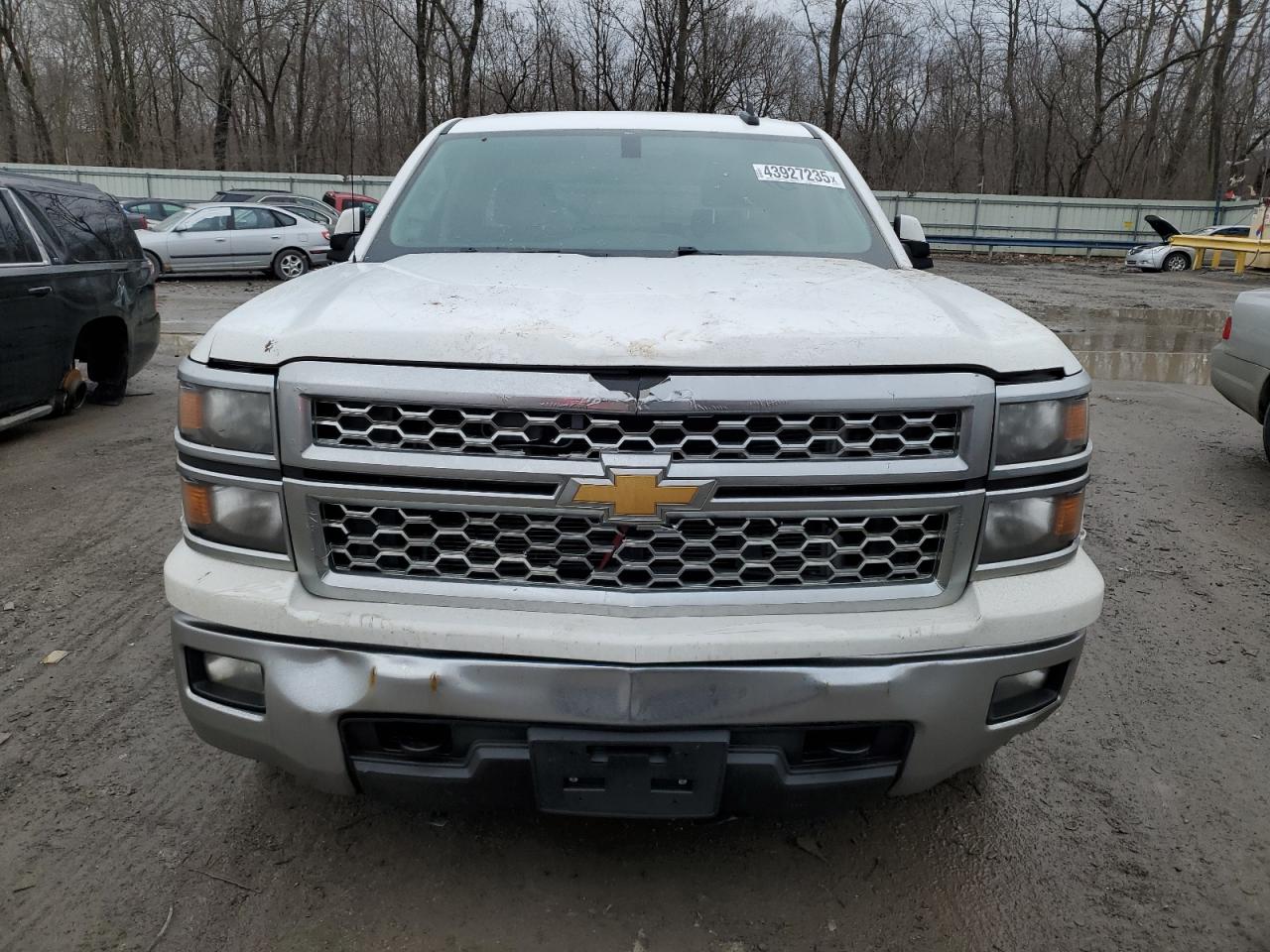 2015 Chevrolet Silverado - Image 5