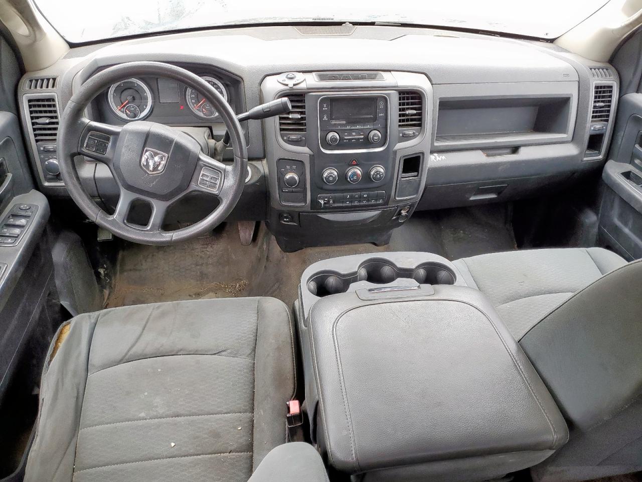 2013 RAM 3500 - Image 8