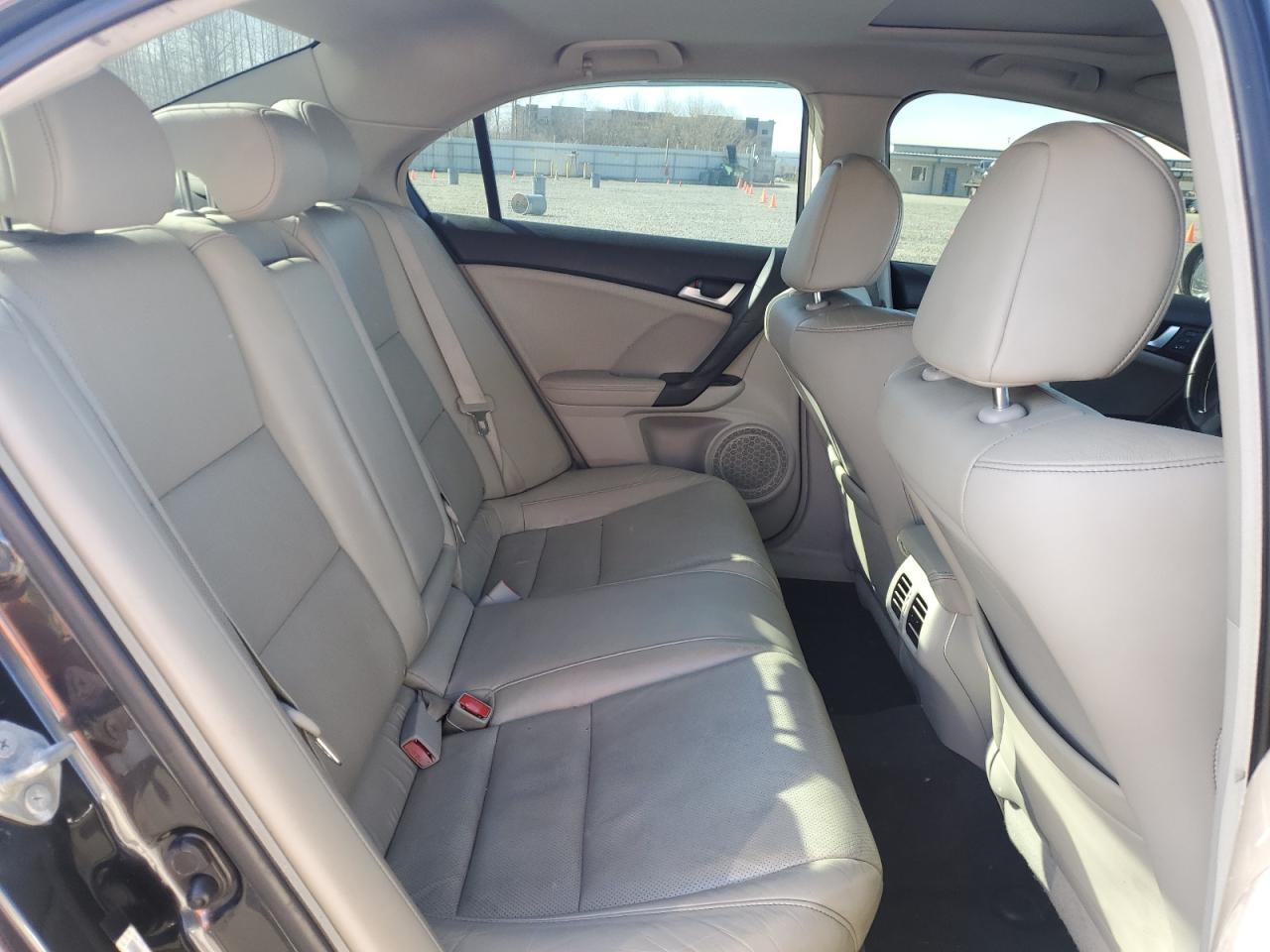 2012 Acura TSX - Image 10
