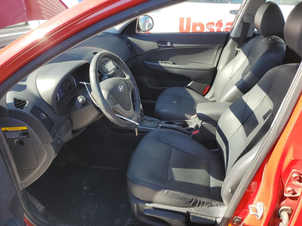 2011 Hyundai Elantra - Image 7