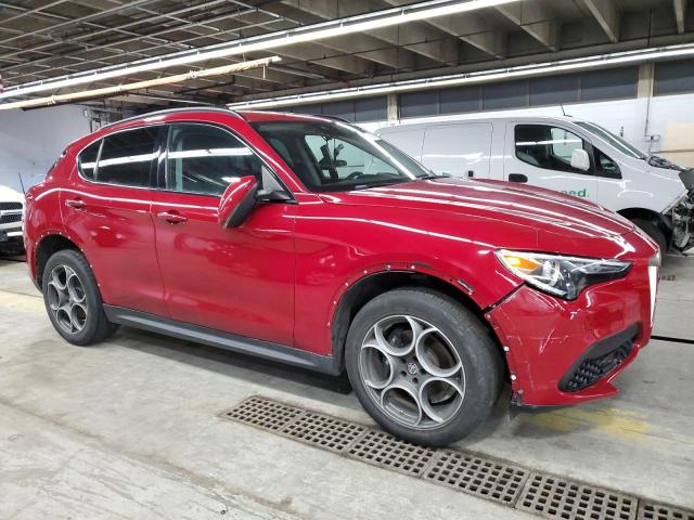  ALFA ROMEO STELVIO 2018 Красный