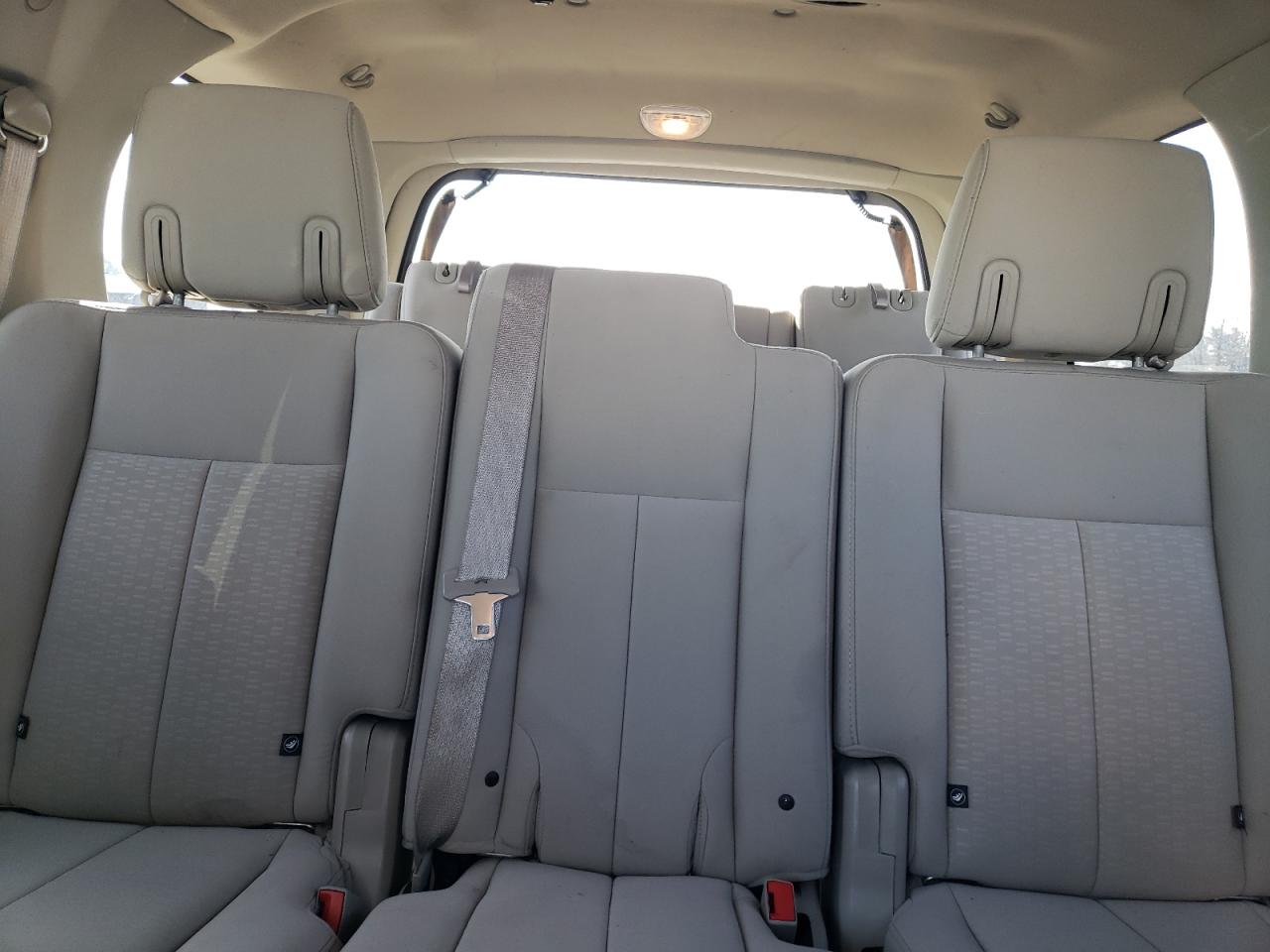 2010 Ford Expedition - Image 10