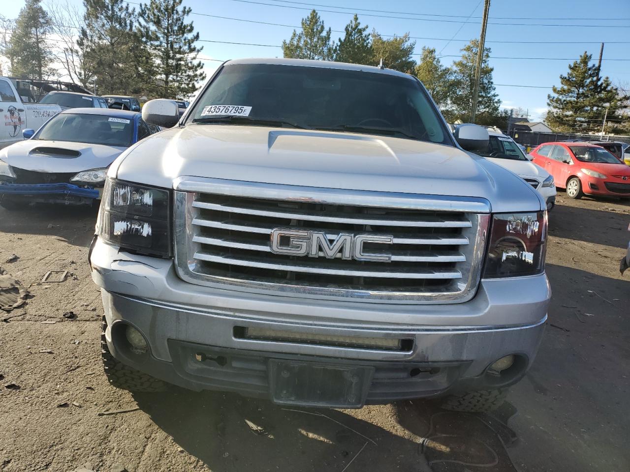 2013 GMC Sierra - Image 5