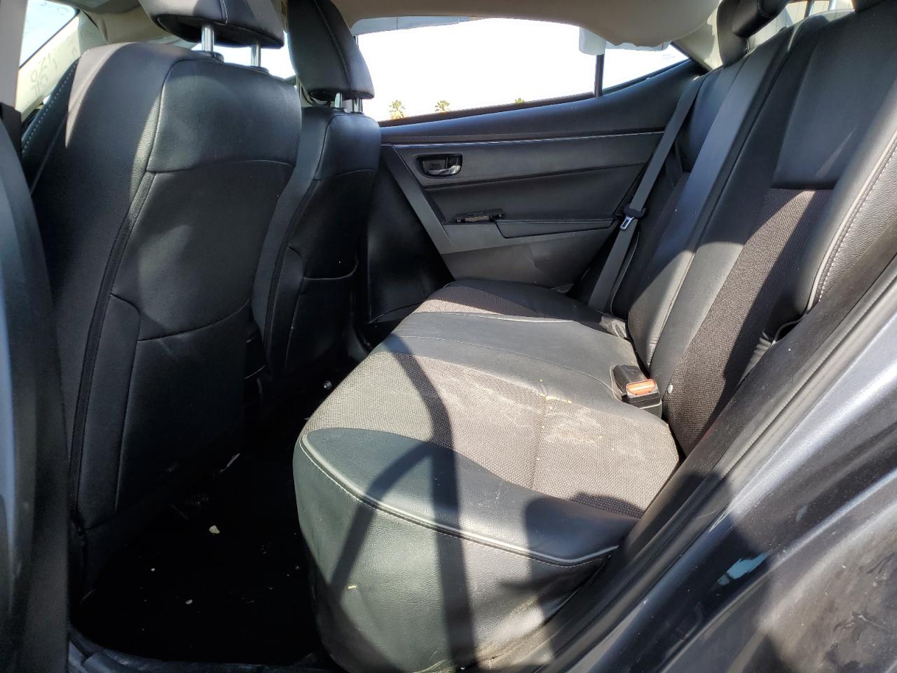 2014 Toyota Corolla - Image 11