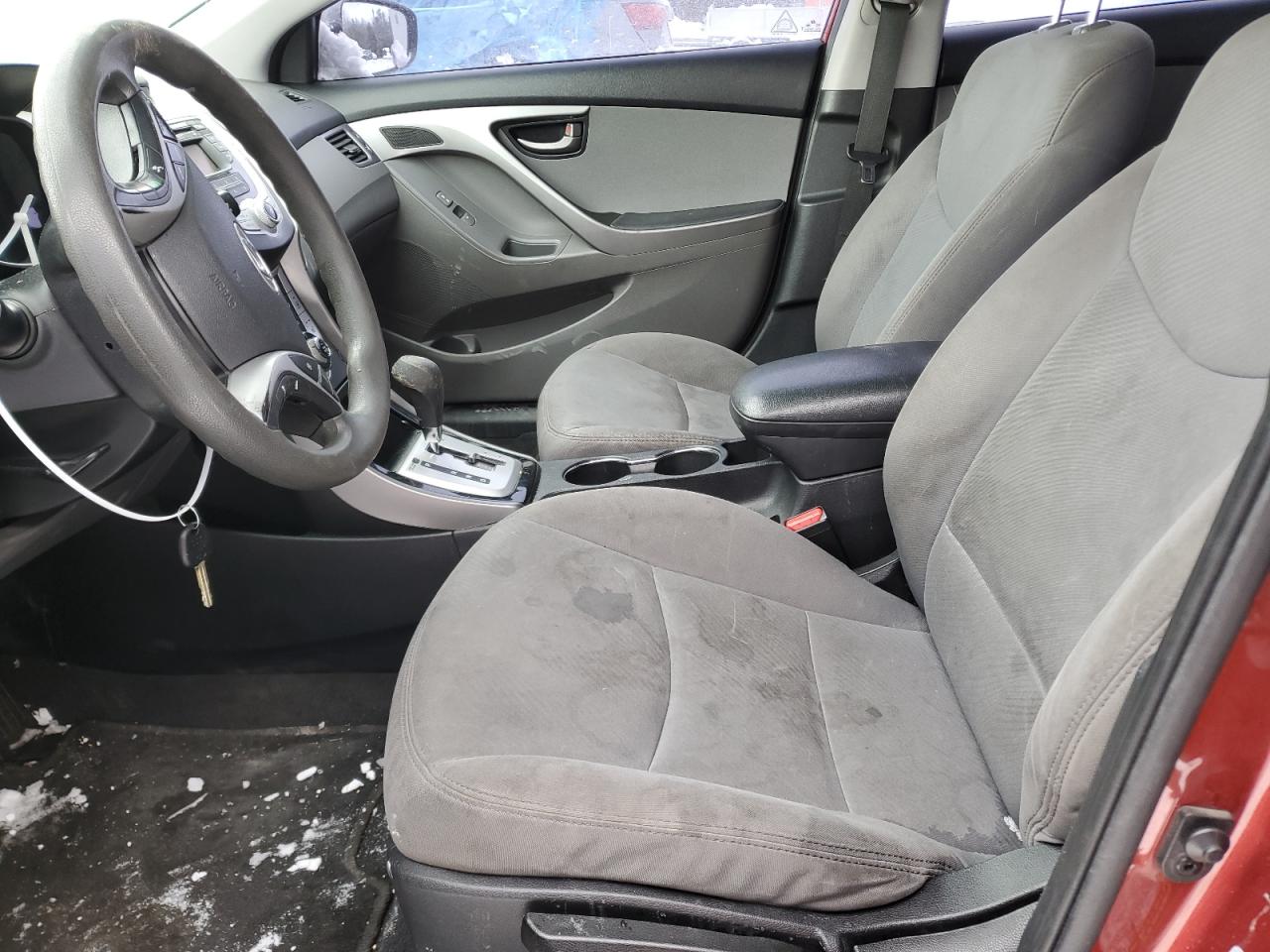 2012 Hyundai Elantra - Image 7