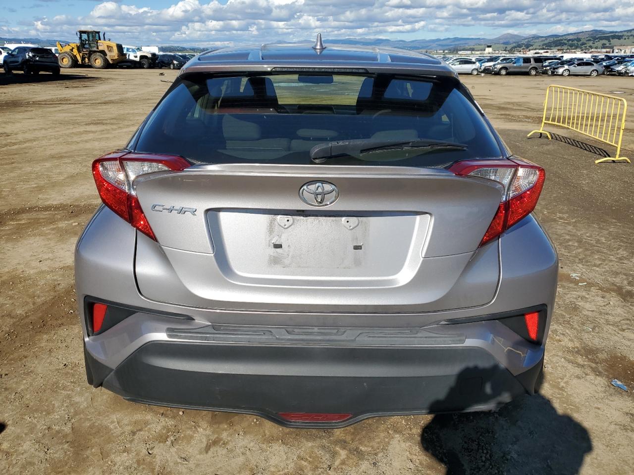 2018 Toyota C-HR - Image 6