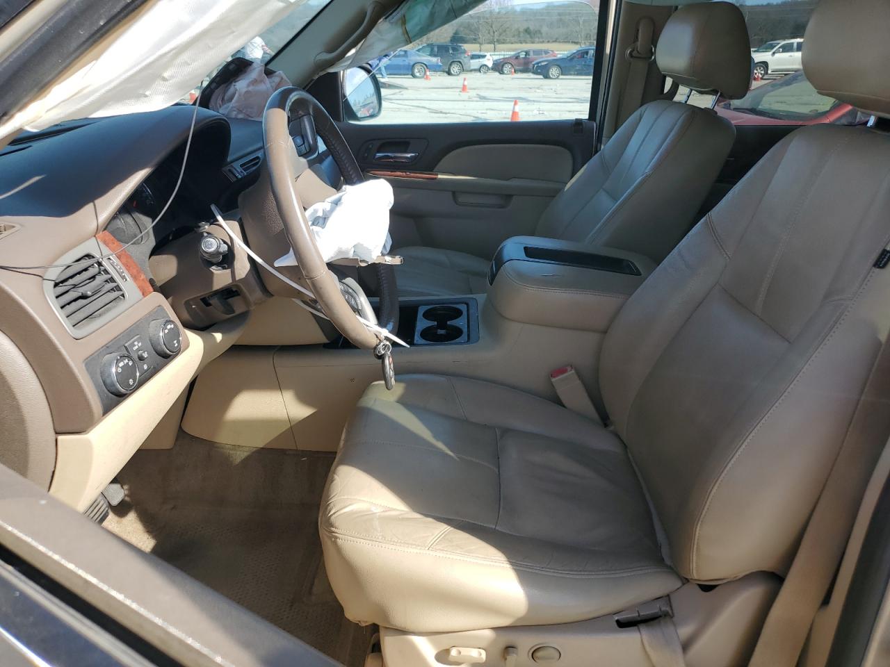 2012 Chevrolet Tahoe - Image 7