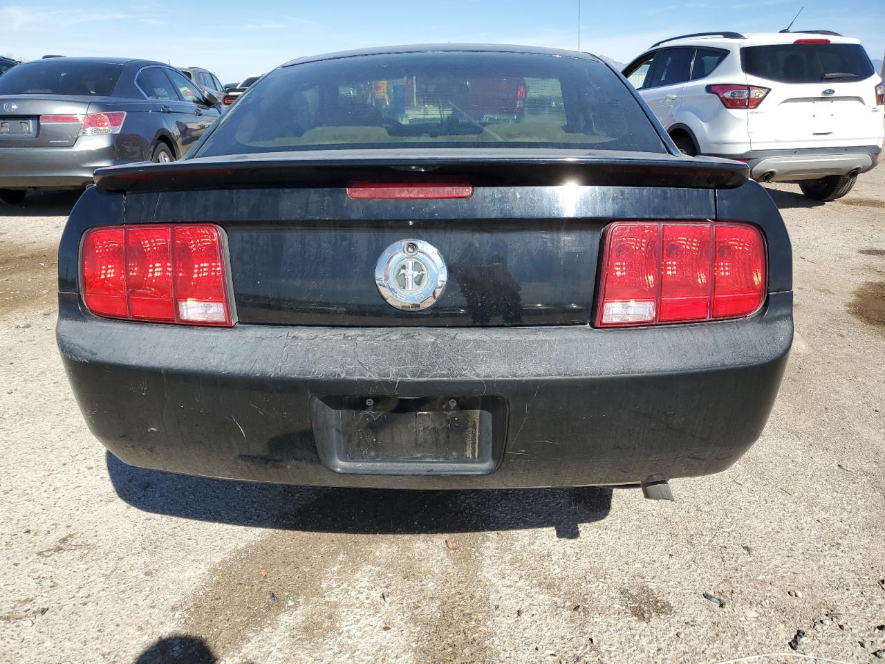 2008 Ford Mustang - Image 6