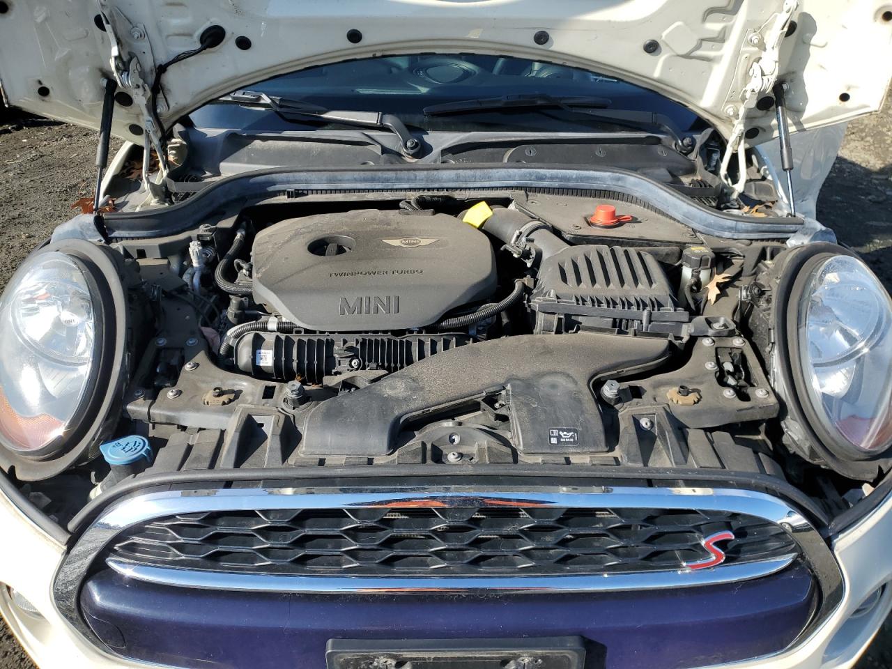 2017 MINI Cooper - Image 11
