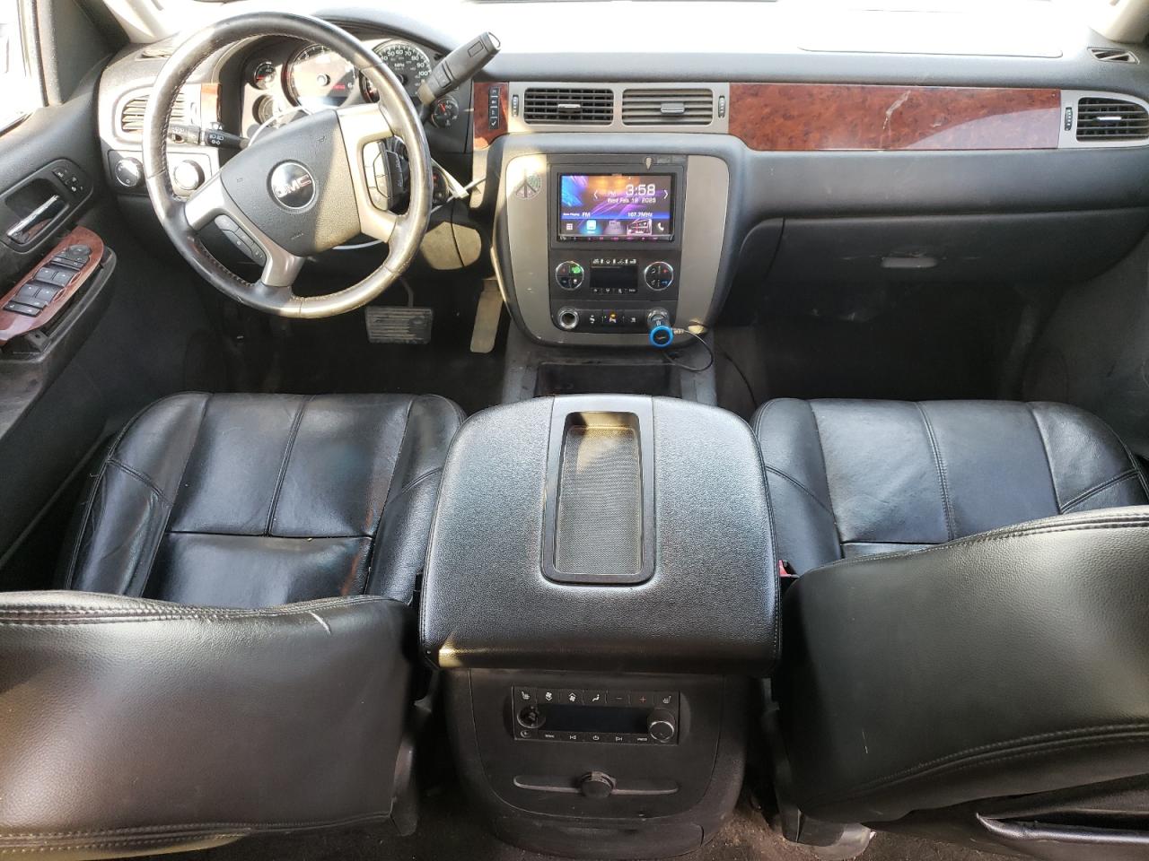 2009 GMC Yukon - Image 8