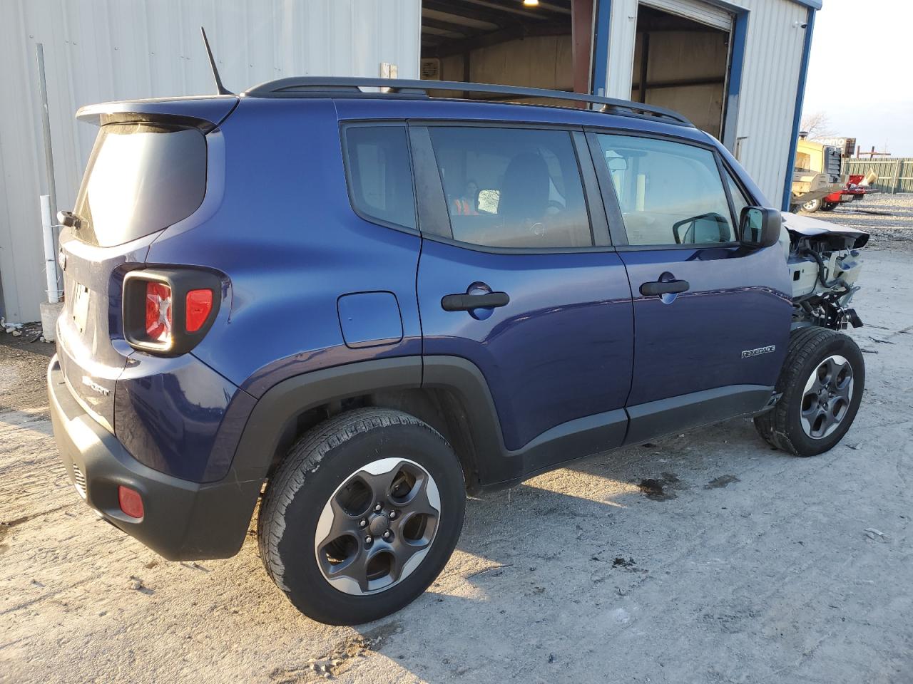 2017 Jeep Renegade - Image 3