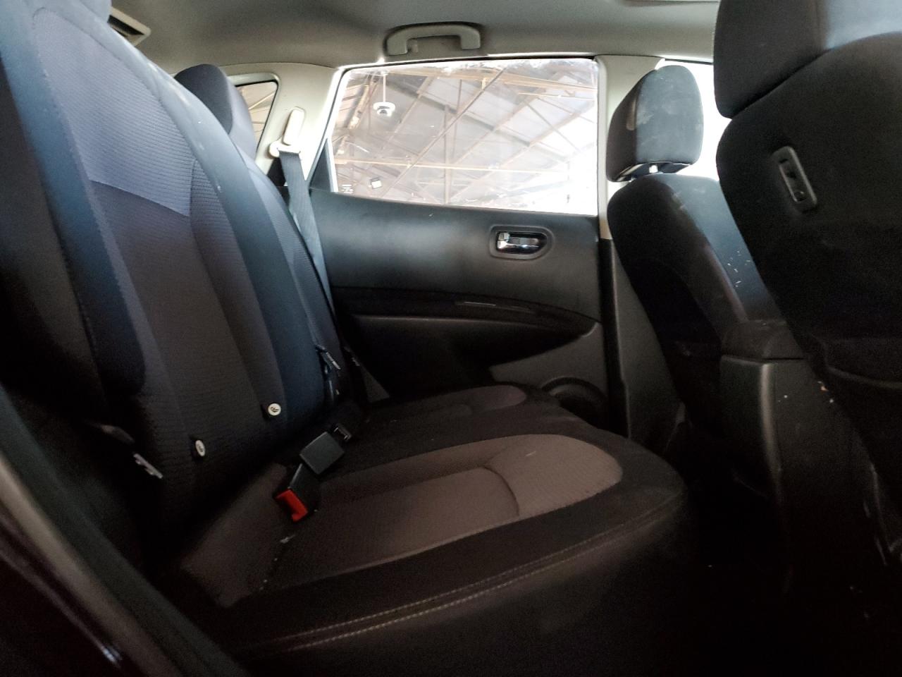 2013 Nissan Rogue - Image 11