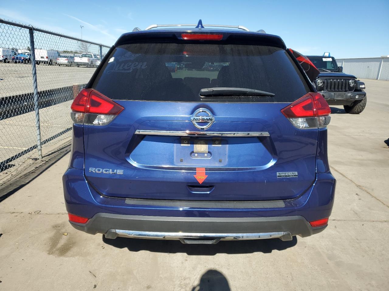 2020 Nissan Rogue - Image 6