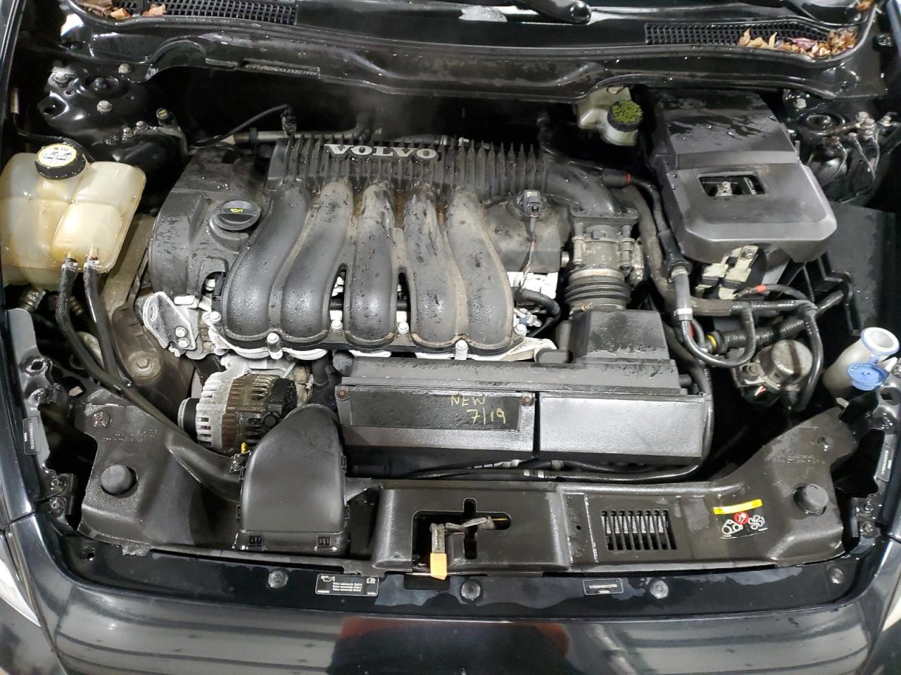 2010 Volvo V50 - Image 11