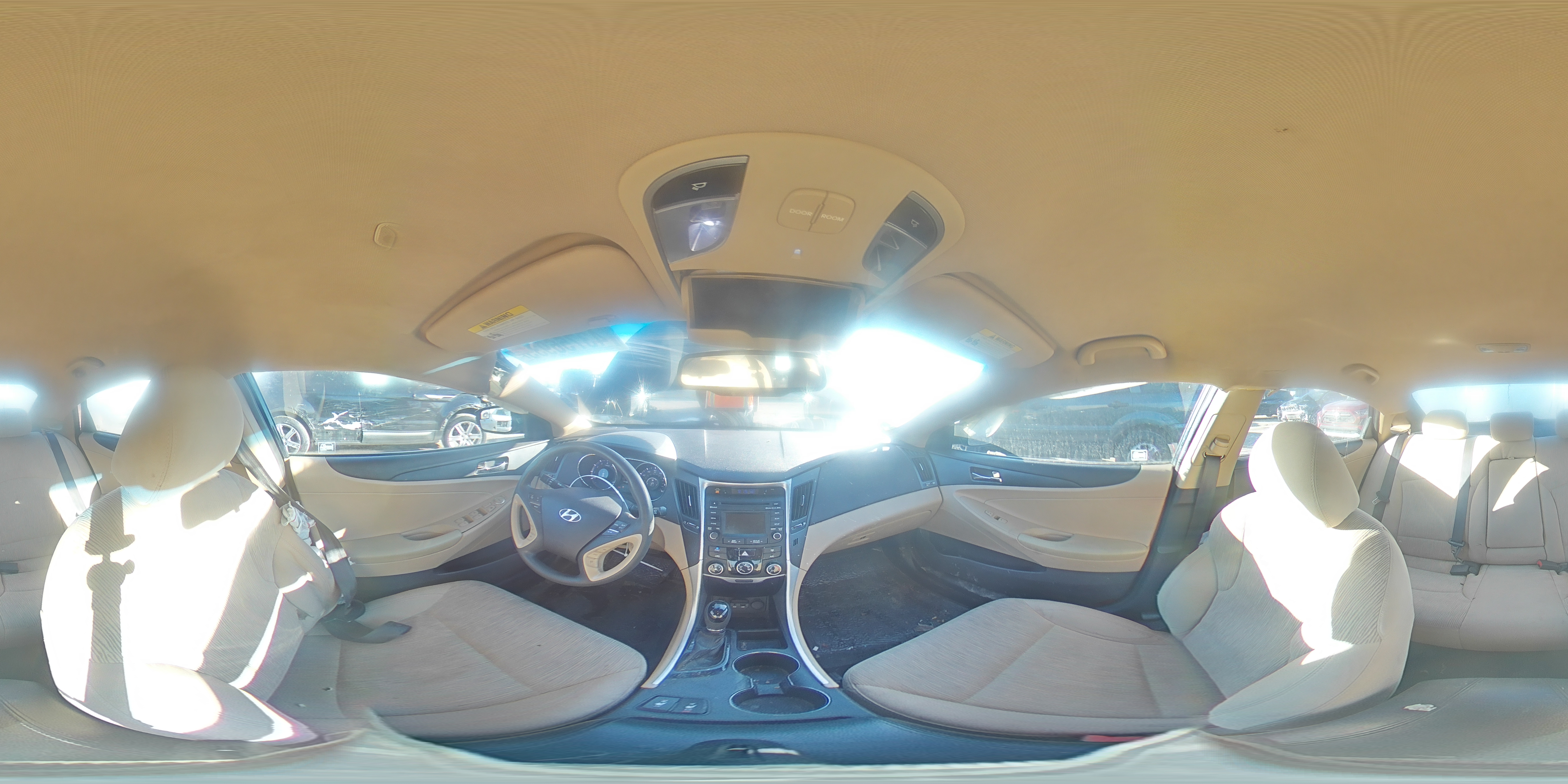 2014 Hyundai Sonata - Image 13