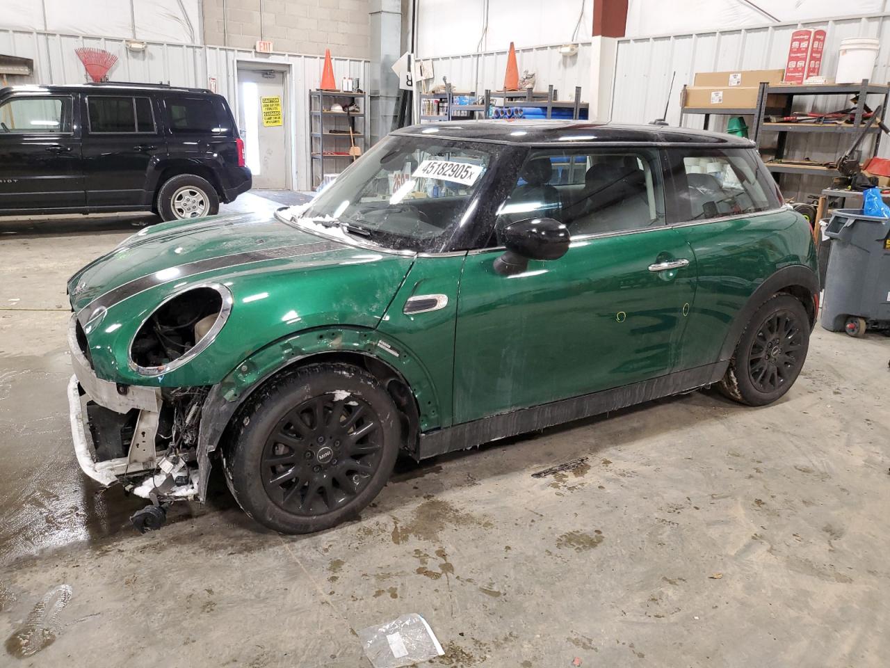 2020 MINI Cooper - Image 1