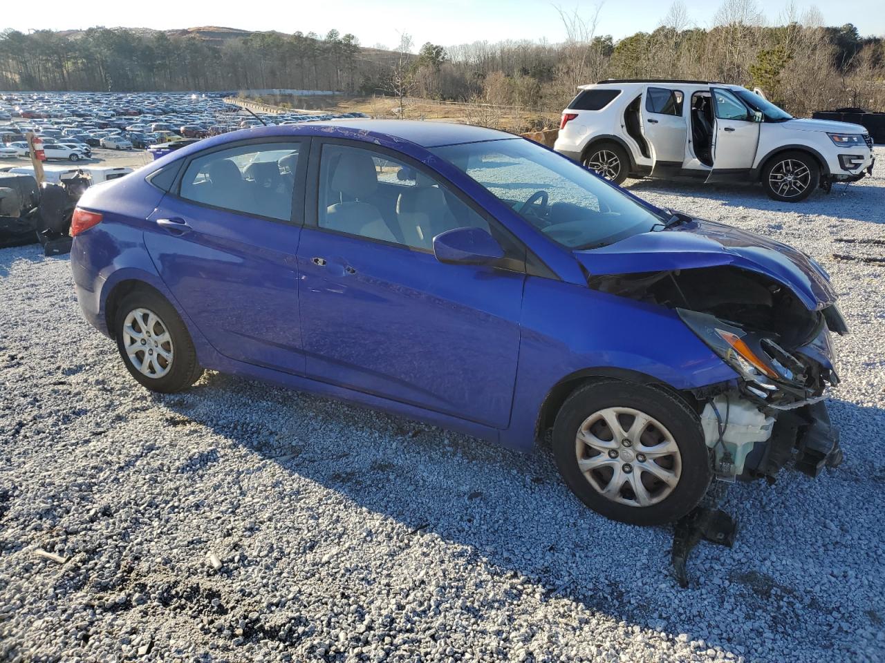 2013 Hyundai Accent - Image 4
