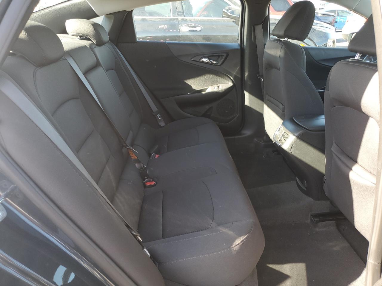 2020 Chevrolet Malibu - Image 10