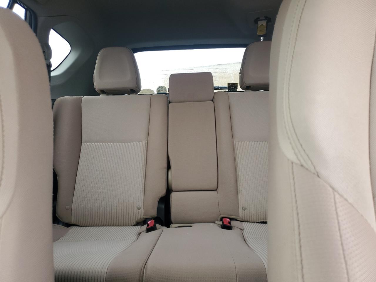 2013 Toyota RAV 4 - Image 10
