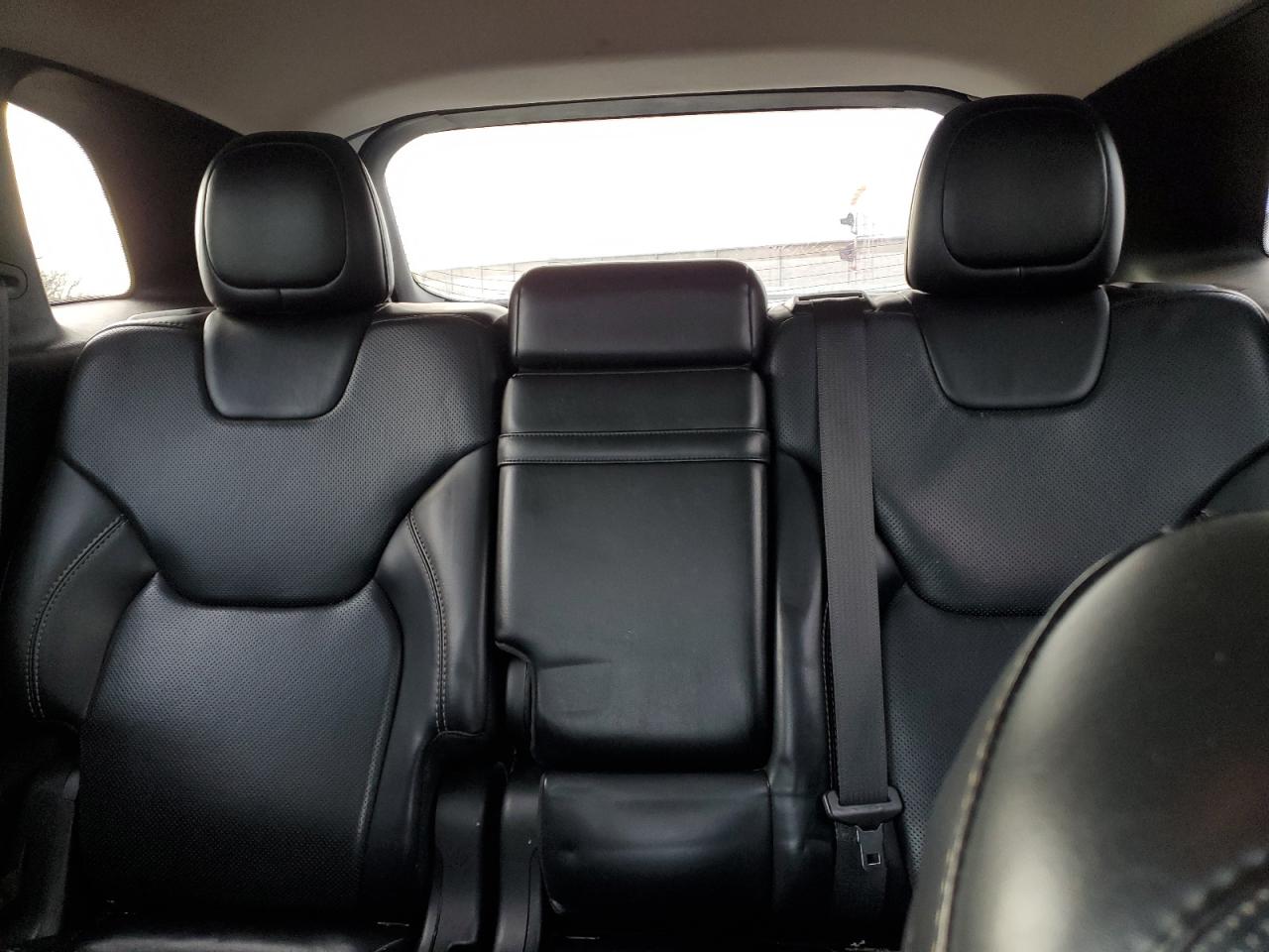2016 Jeep Grand Cherokee - Image 10