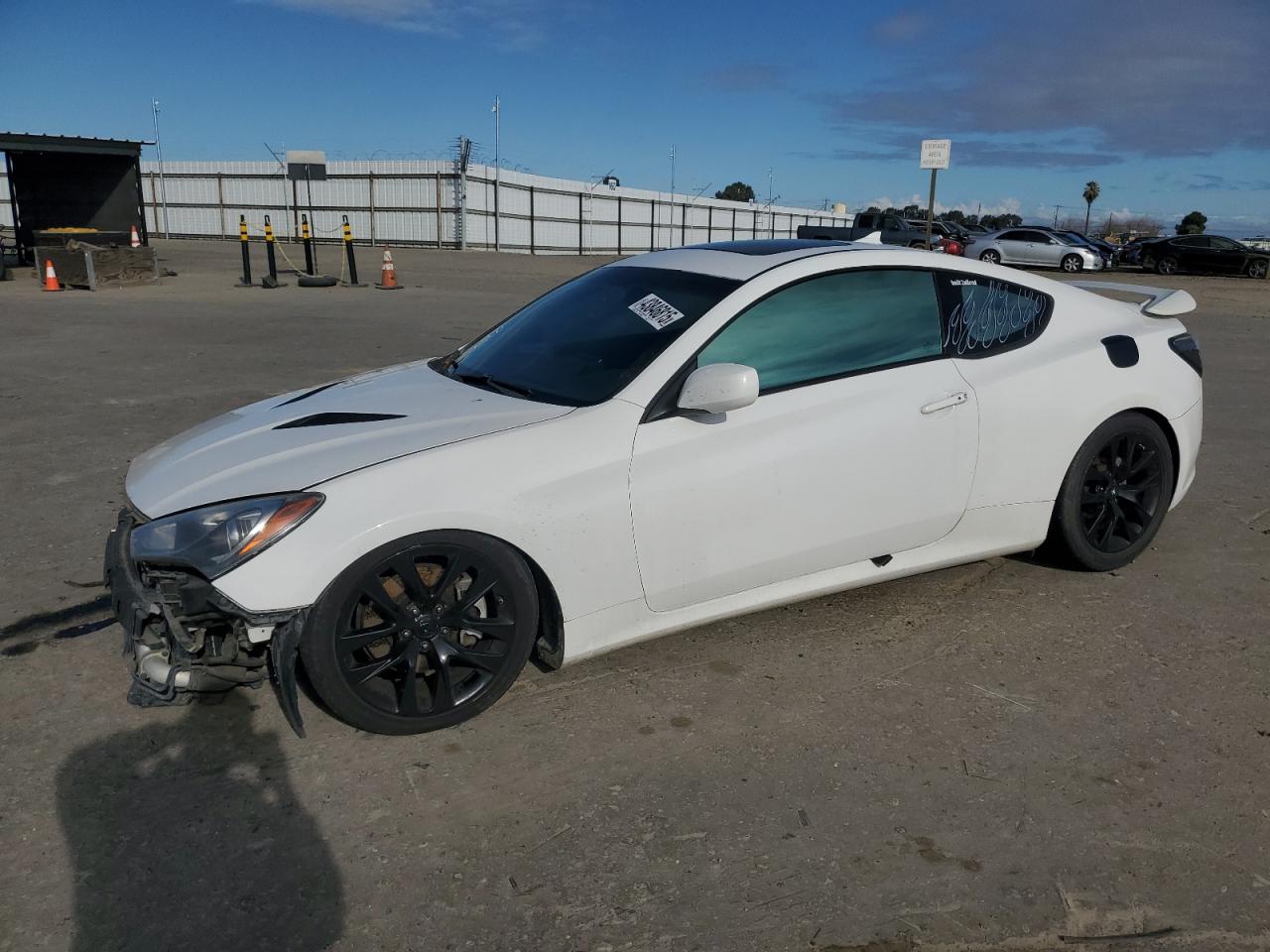 2013 Hyundai Genesis - Image 1