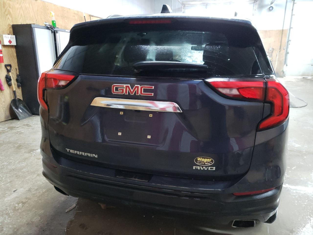 2018 GMC Terrain - Image 6