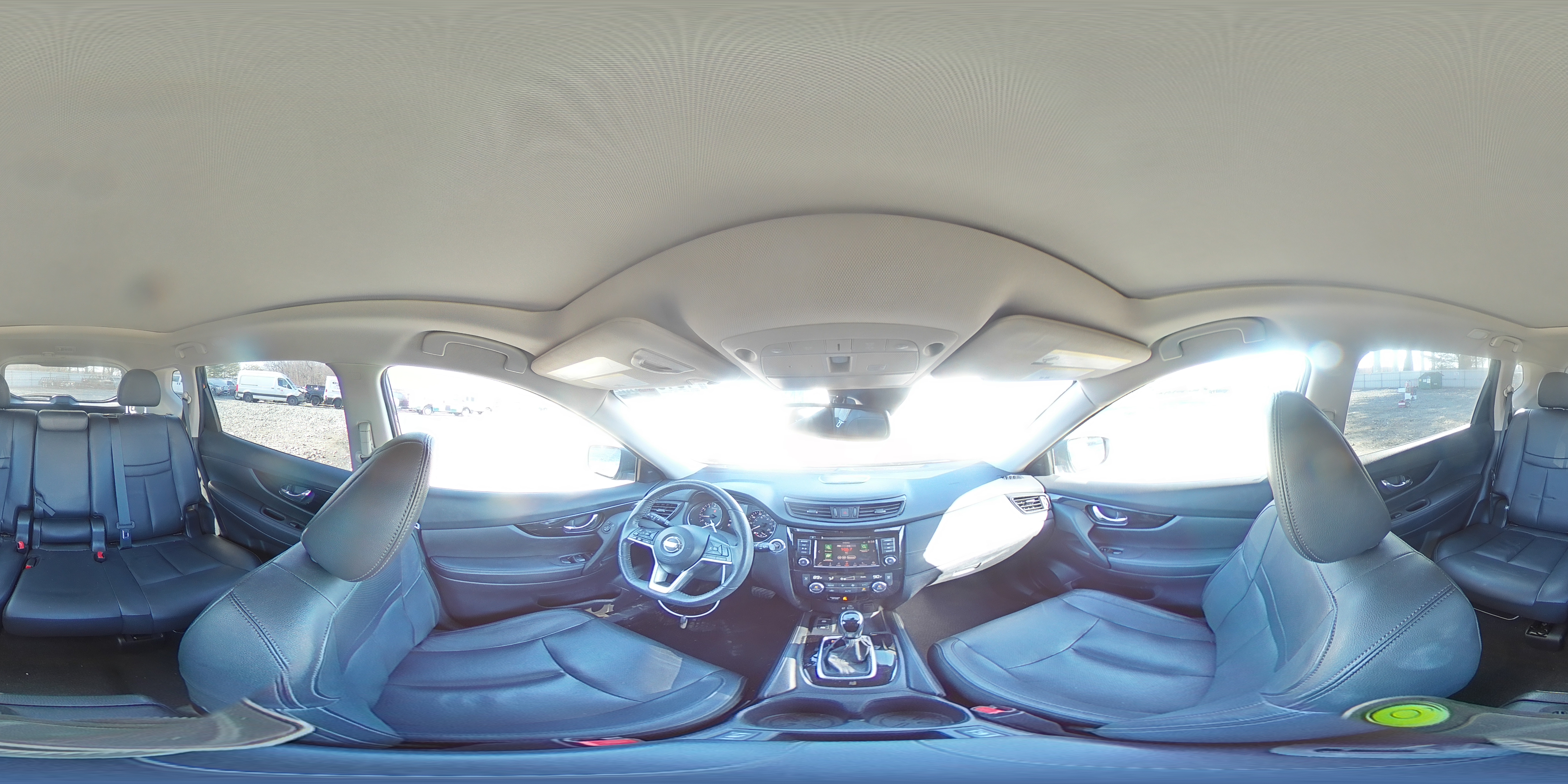 2019 Nissan Rogue - Image 14