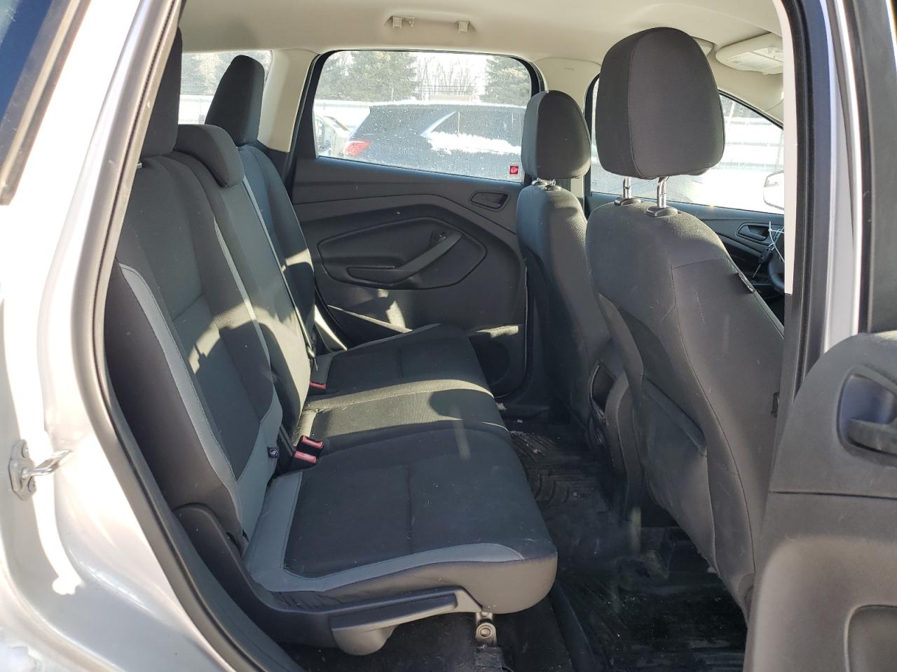 2015 Ford Escape - Image 11
