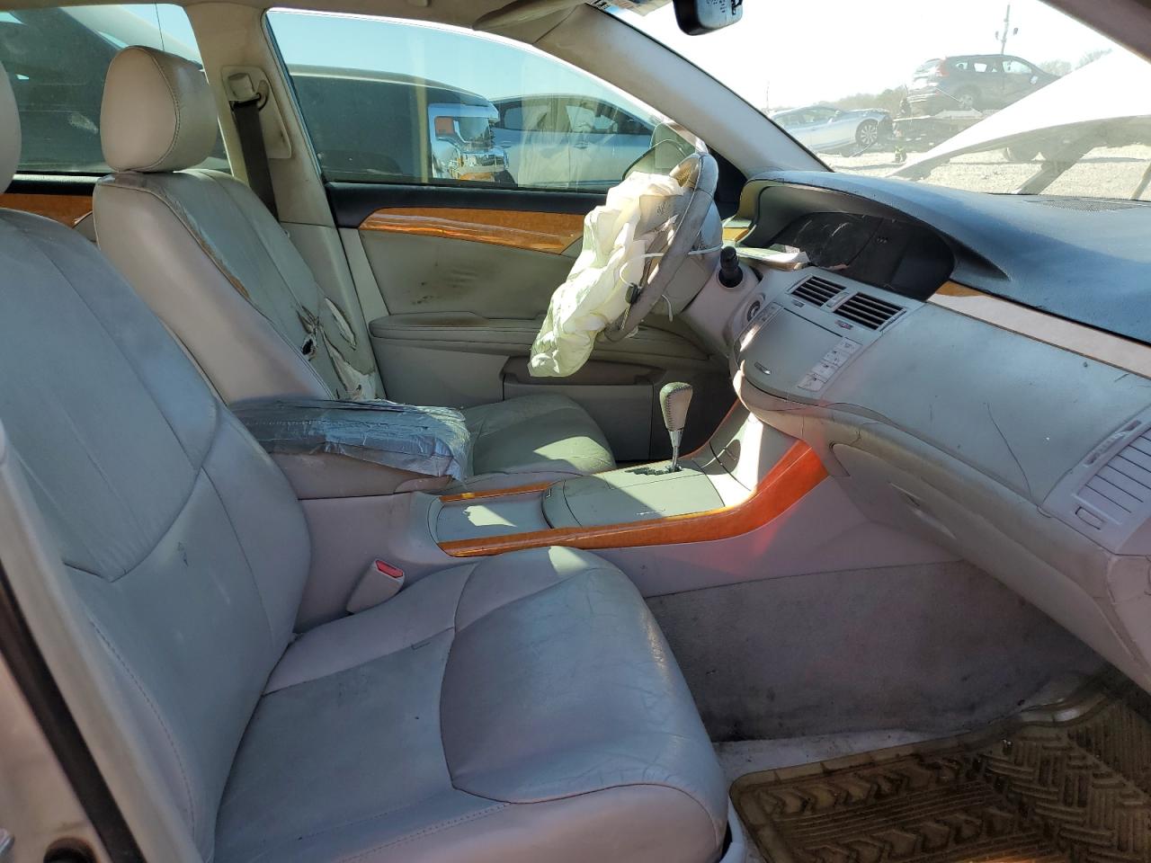 2007 Toyota Avalon - Image 7
