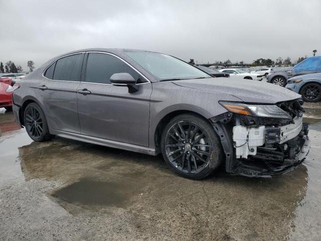  TOYOTA CAMRY 2024 Szary