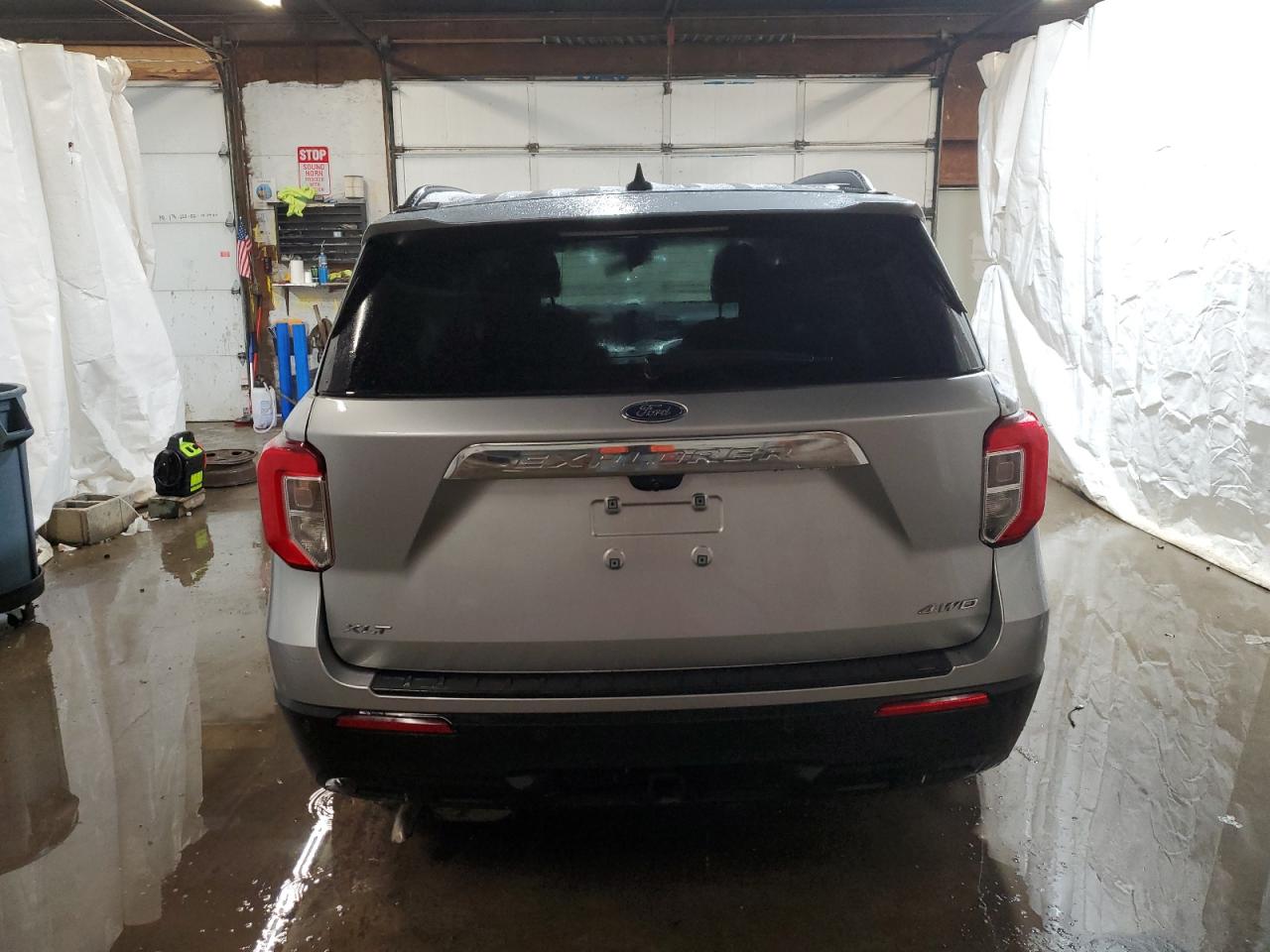 2021 Ford Explorer - Image 6