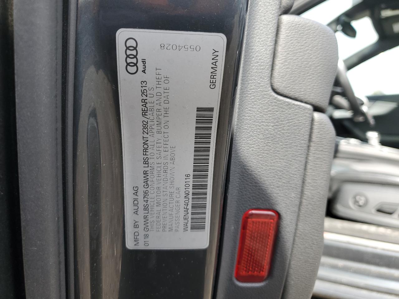 2018 Audi A4 - Image 12