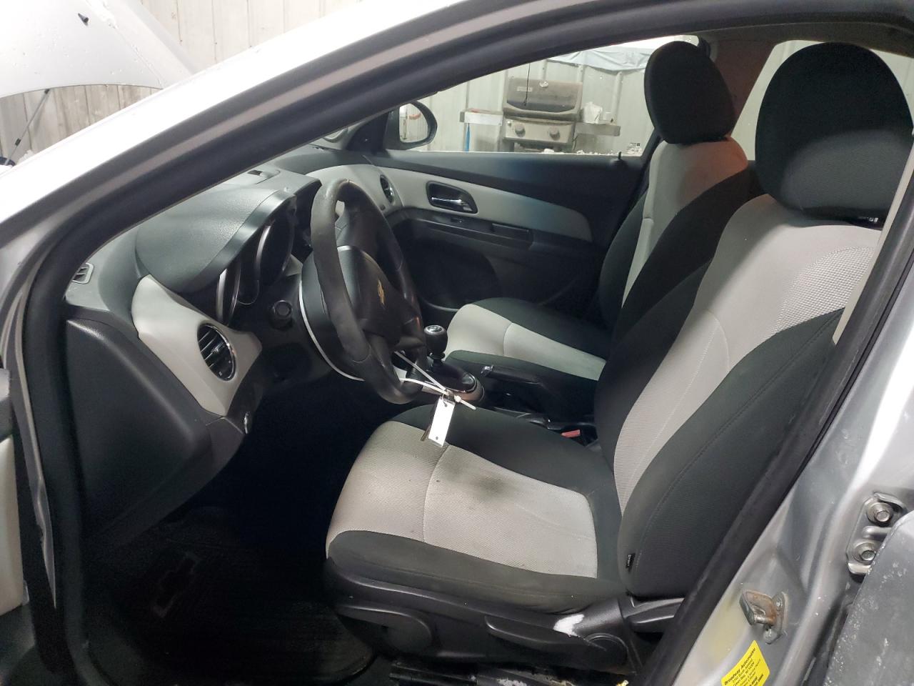2011 Chevrolet Cruze - Image 7