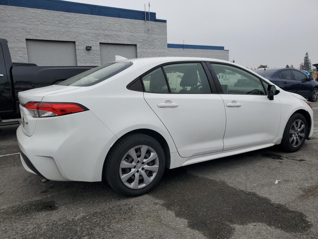 2021 Toyota Corolla - Image 3
