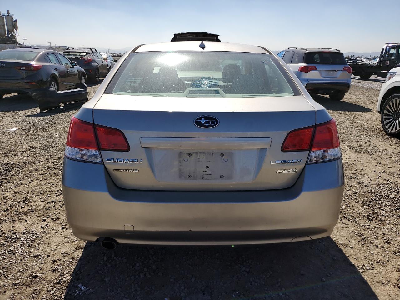 2014 Subaru Legacy - Image 6