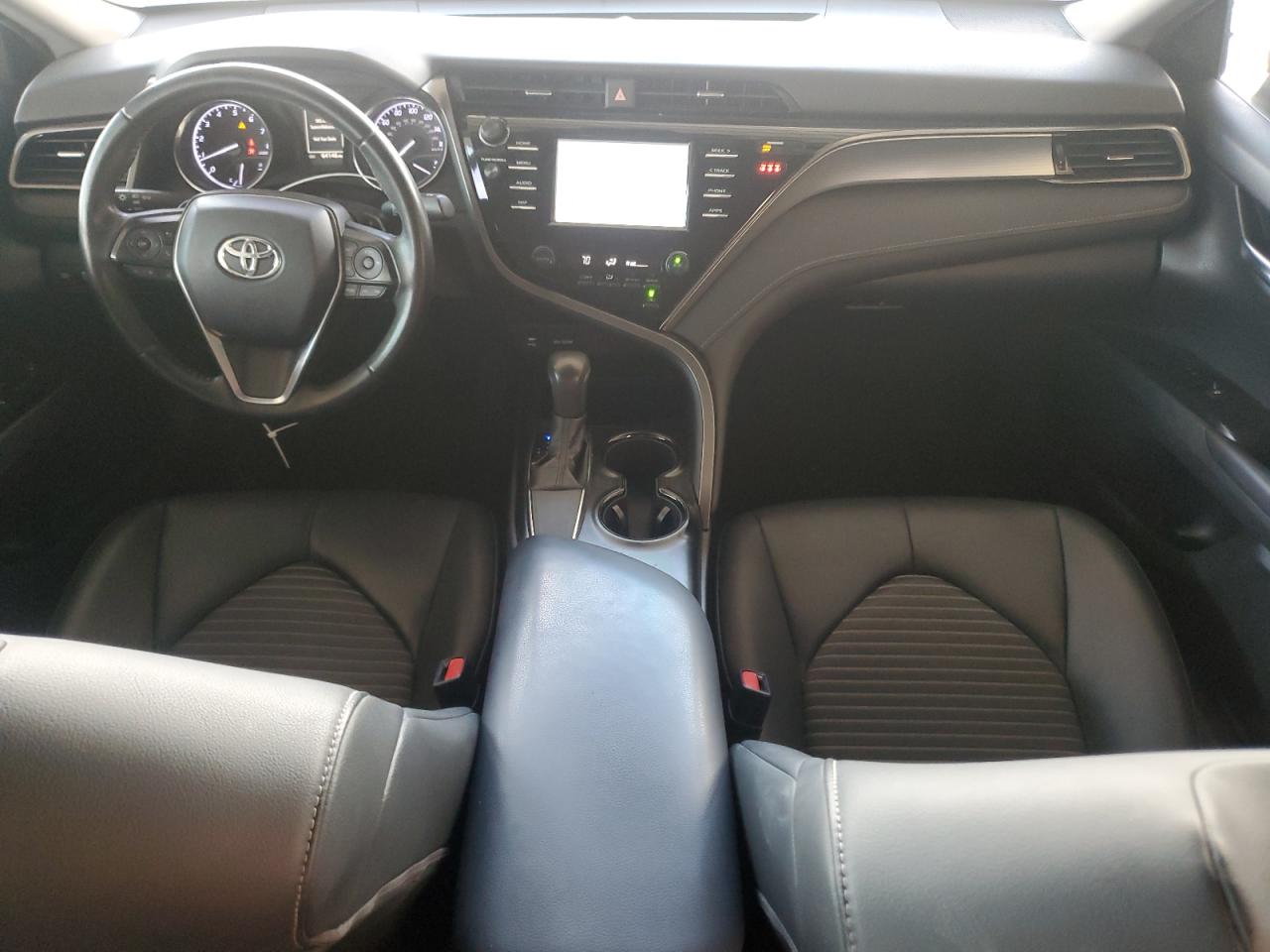 2019 Toyota Camry - Image 8