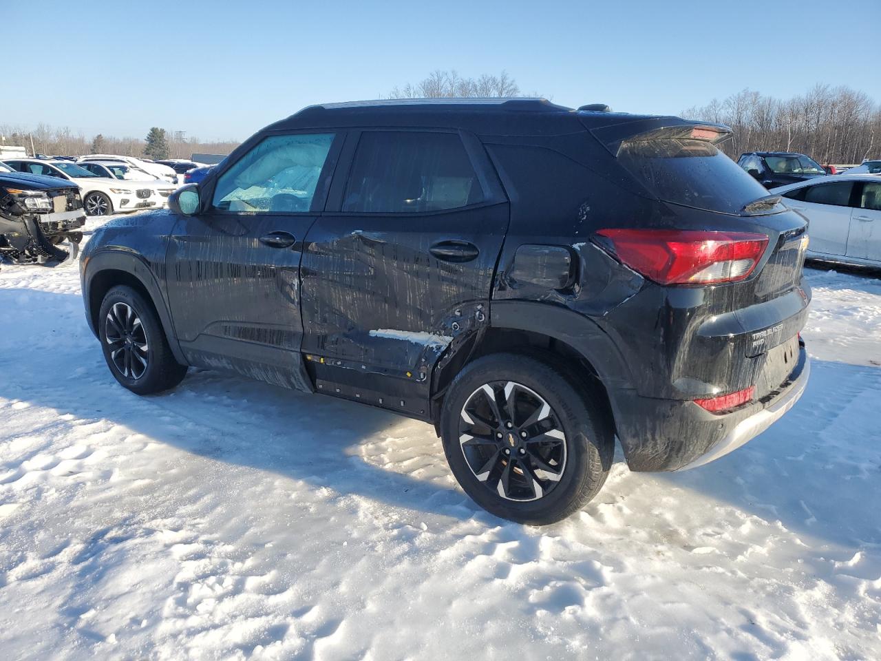 2023 Chevrolet TrailBlazer - Image 2