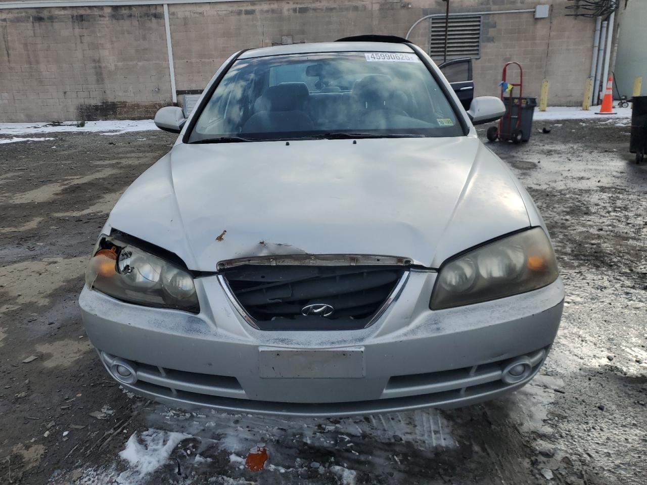 2006 Hyundai Elantra - Image 5