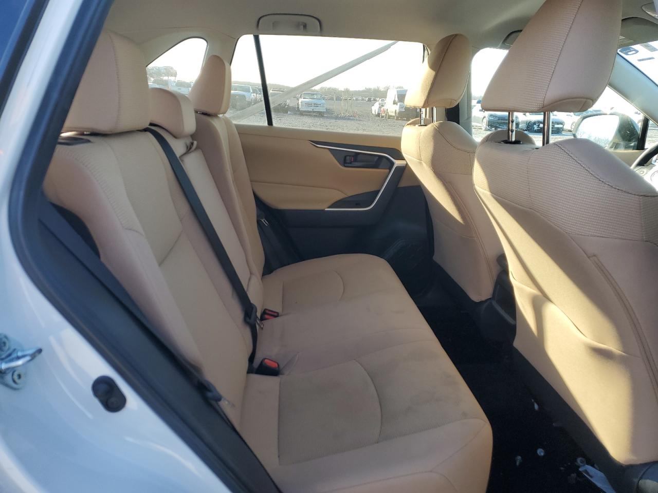 2021 Toyota RAV 4 - Image 11