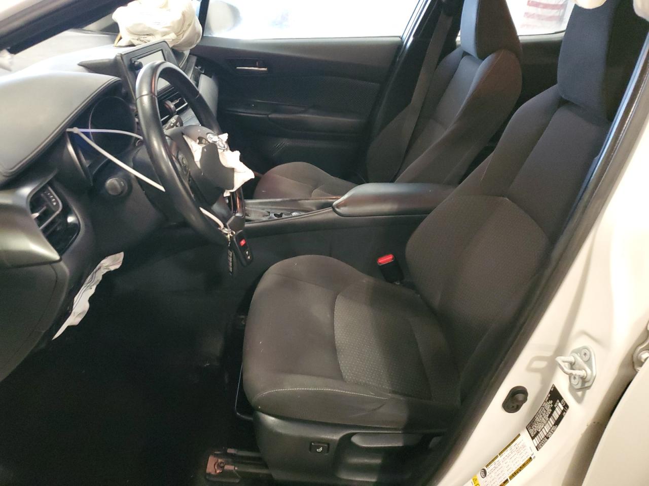 2018 Toyota C-HR - Image 7