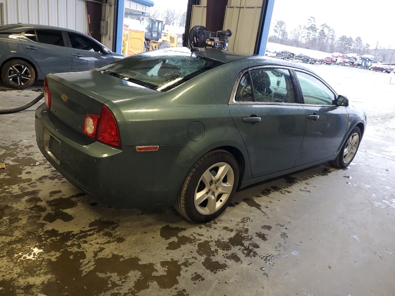 2009 Chevrolet Malibu - Image 3