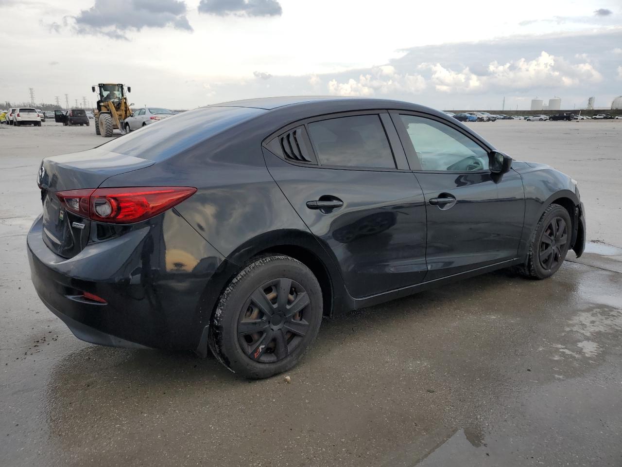 2016 Mazda 3 - Image 3