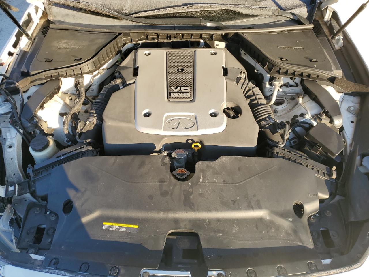 2014 Infiniti Q50 - Image 12