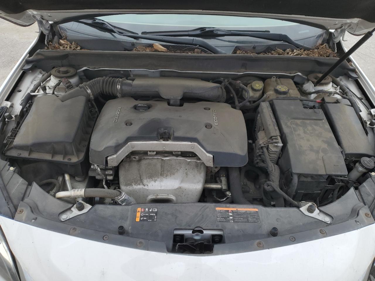 2016 Chevrolet Malibu - Image 11