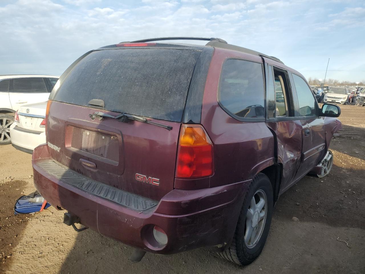 2004 GMC Envoy - Image 3