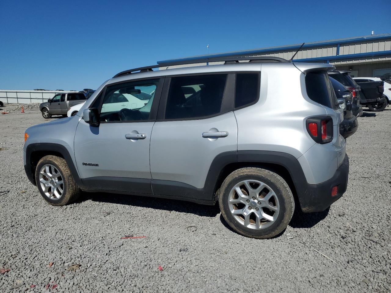 2017 Jeep Renegade - Image 2
