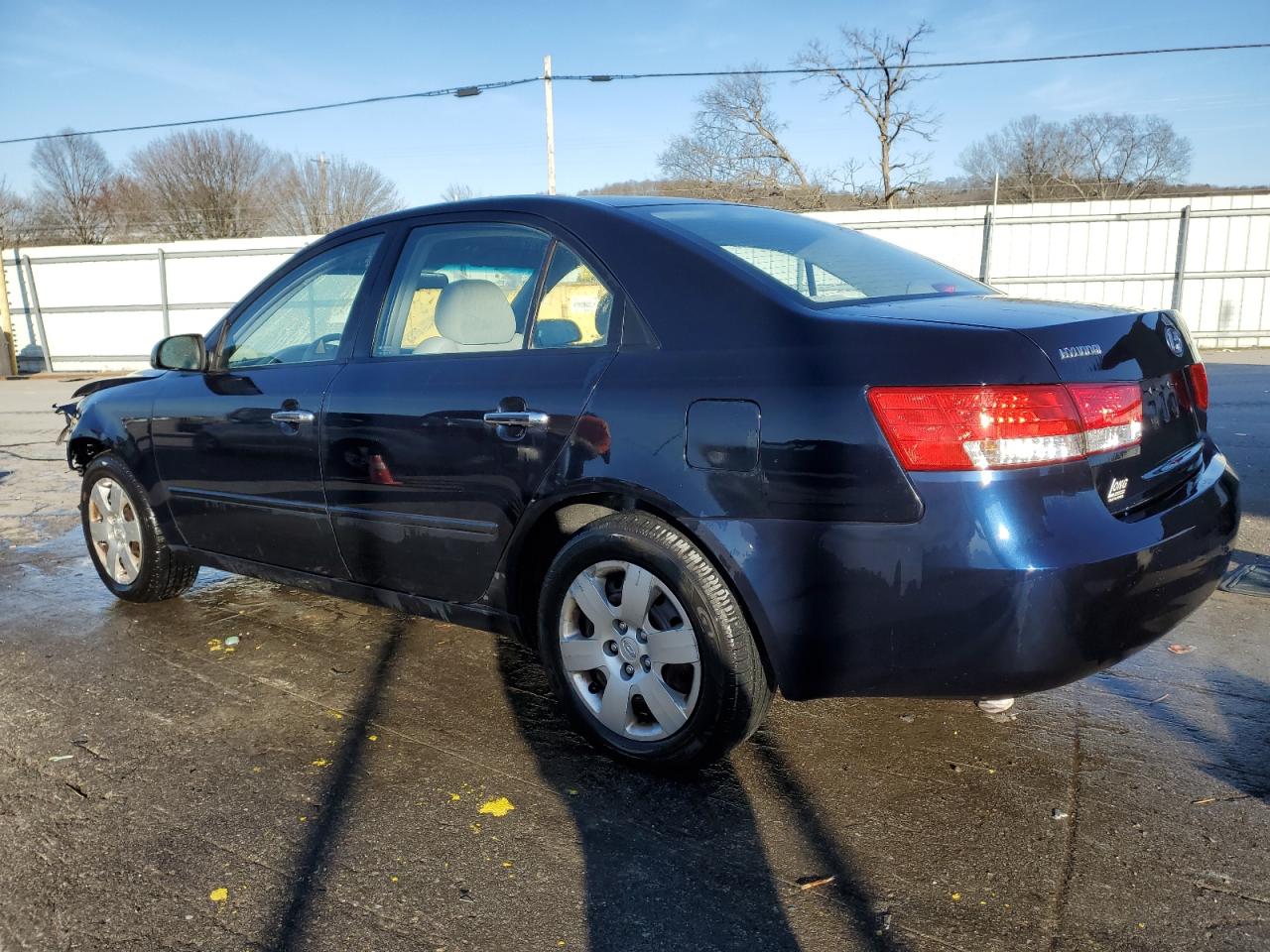 2006 Hyundai Sonata - Image 2