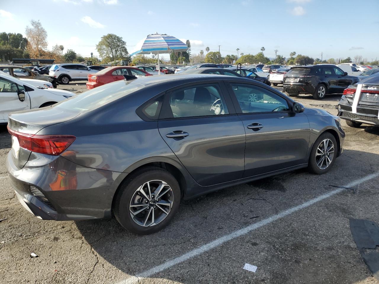 2024 Kia Forte - Image 3