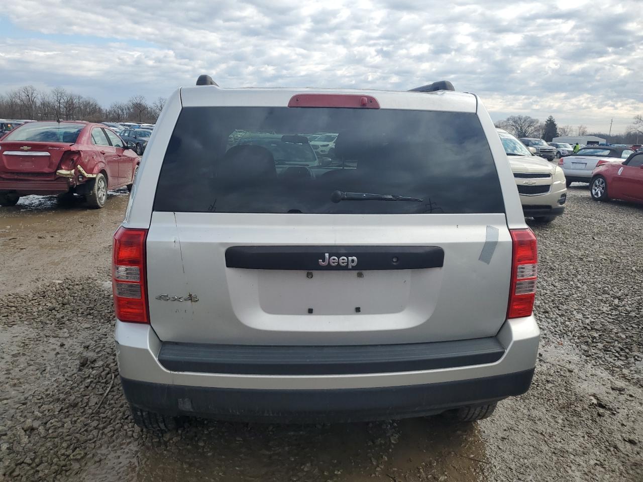 2011 Jeep Liberty (Patriot) - Image 6
